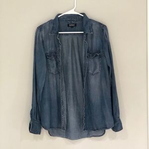 Blue Button Down ✨